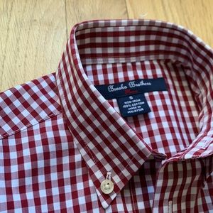 Brooks Brothers boys shirt size small; size 8